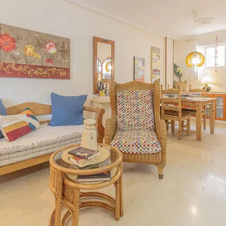 2 Bedroom Amazing In * Торевьиа
